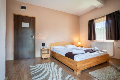 Garni Hotel Mali Predah Knjazevac Extérieur photo
