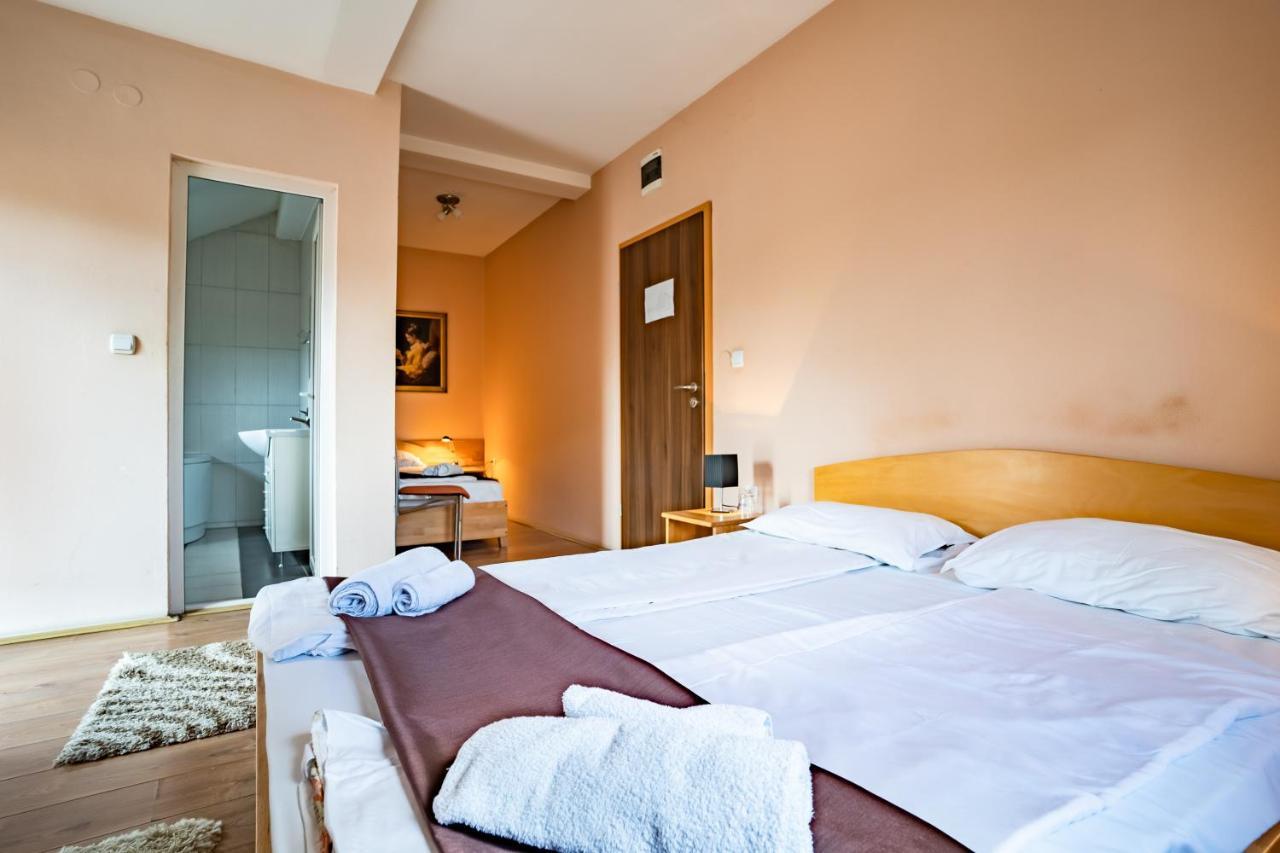 Garni Hotel Mali Predah Knjazevac Extérieur photo